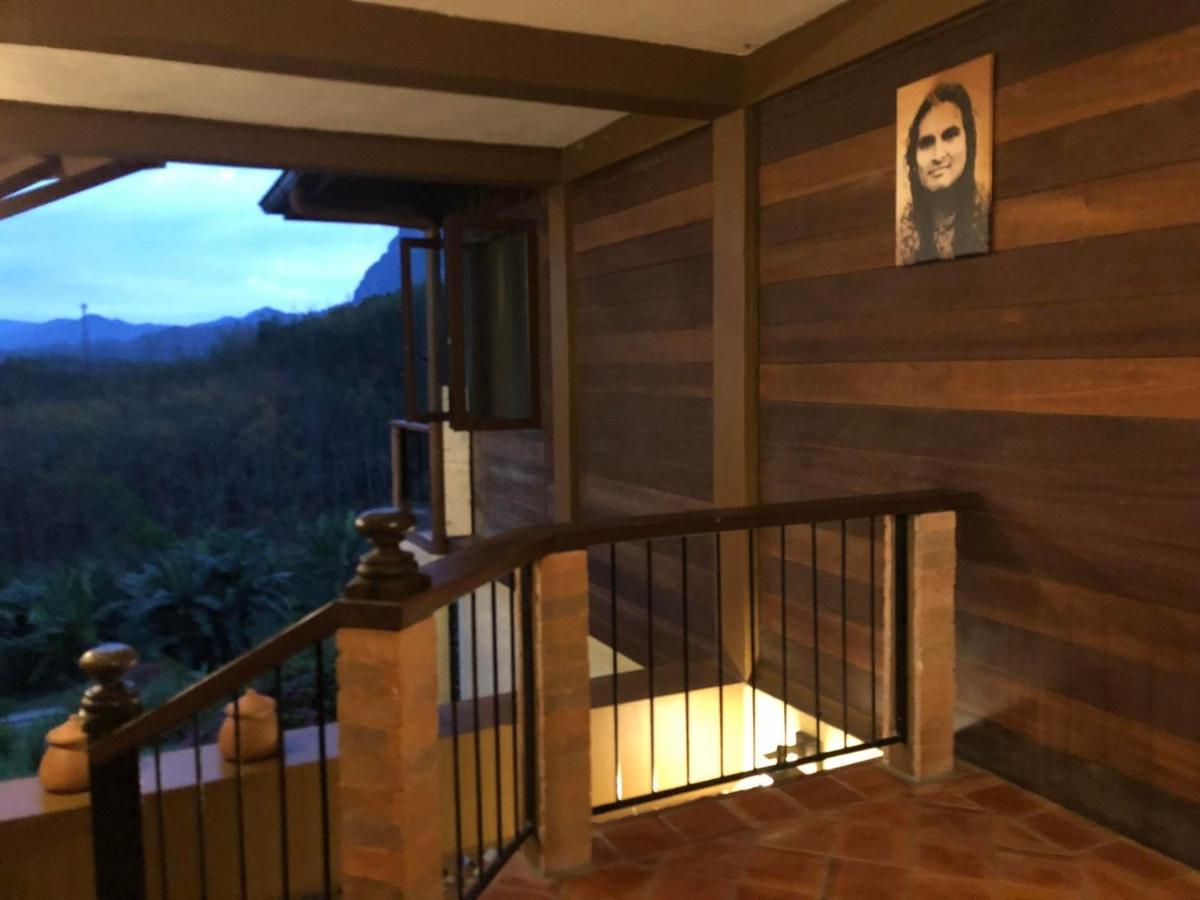 Billion Views Khaosok Homestay Khao Sok National Park Zewnętrze zdjęcie